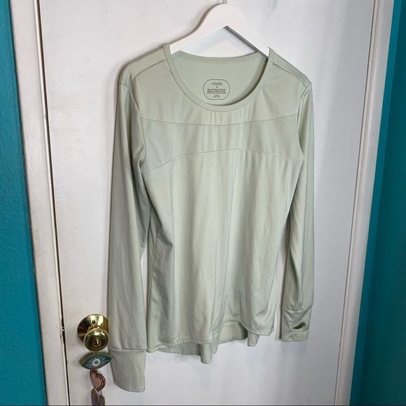 oiselle Tops - Oiselle base layer long sleeves top thumb holes